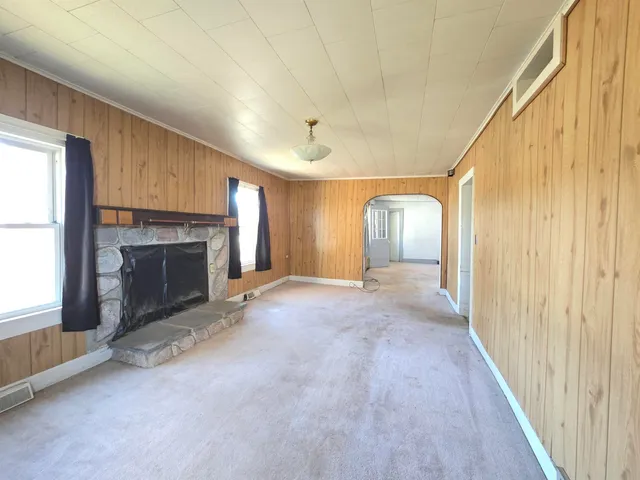 $122,000 | 315 South Main Street, Plainfield, WI 54966