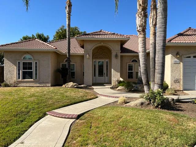 $2,900 | 1046 Lords Court, Lemoore, CA 93245
