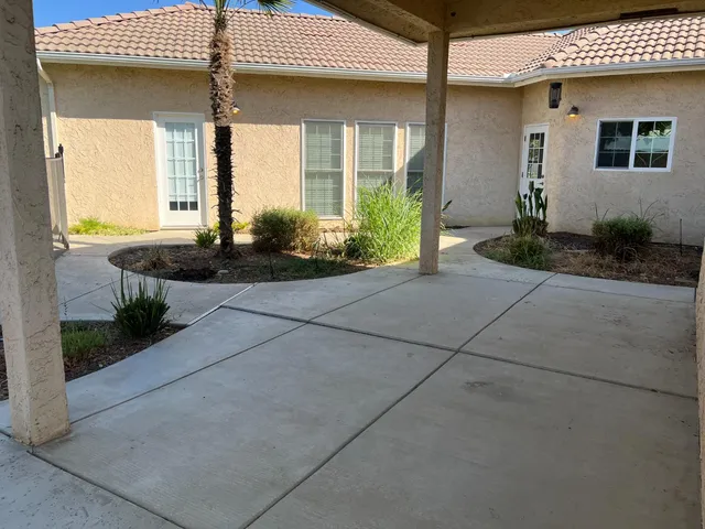 $2,900 | 1046 Lords Court, Lemoore, CA 93245