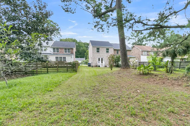 $2,800 | 1752 Skinner Avenue, Charleston, SC 29407