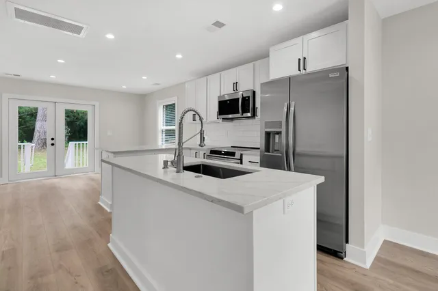 $2,800 | 1752 Skinner Avenue, Charleston, SC 29407