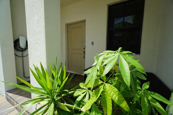 $3,300 | 23010 Southwest 128th Place, Miami, FL 33177