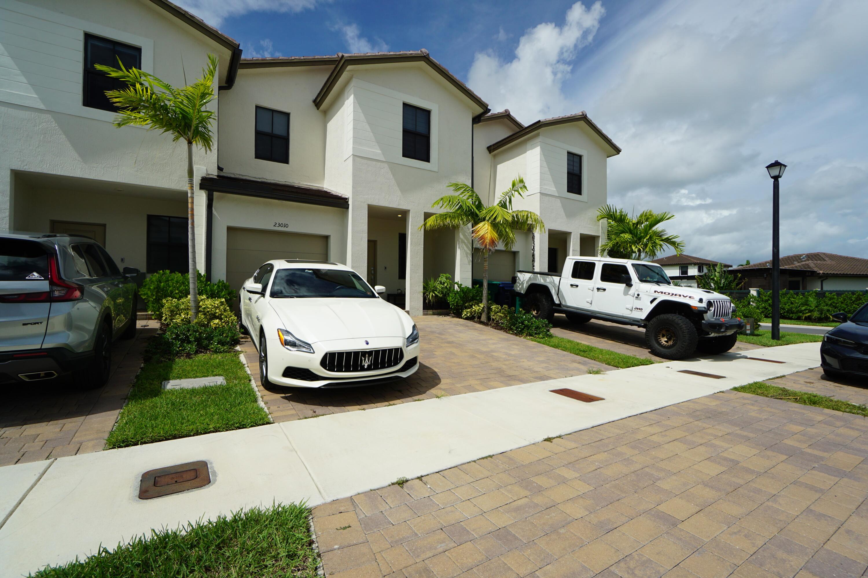 23010 Southwest 128th Place Miami, FL 33177 - Photo 46 of 46 DSC05127