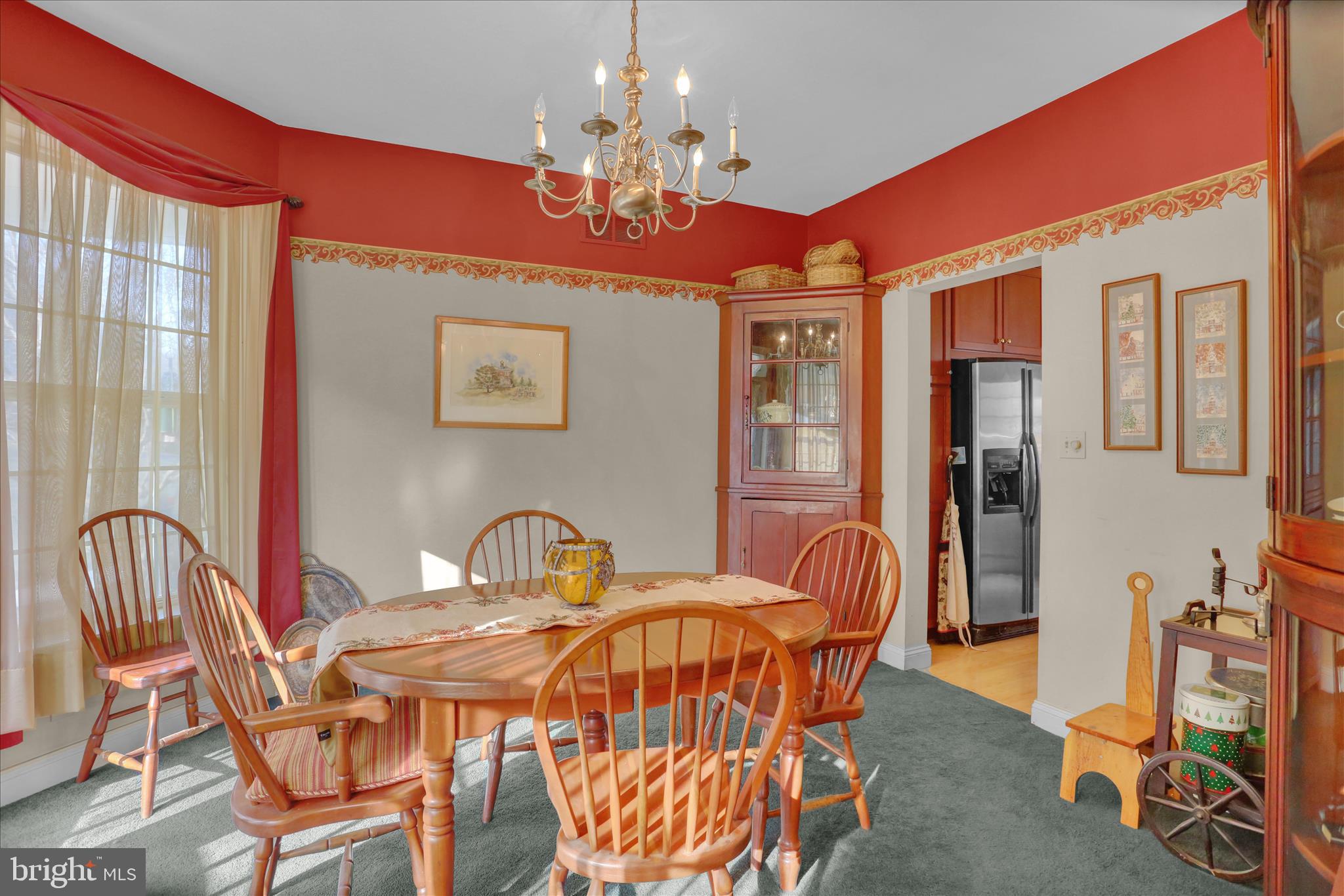 261 Sittler Valley Road Kutztown, PA 19530 - Photo 18 of 62 a dining room with furniture and chandelier