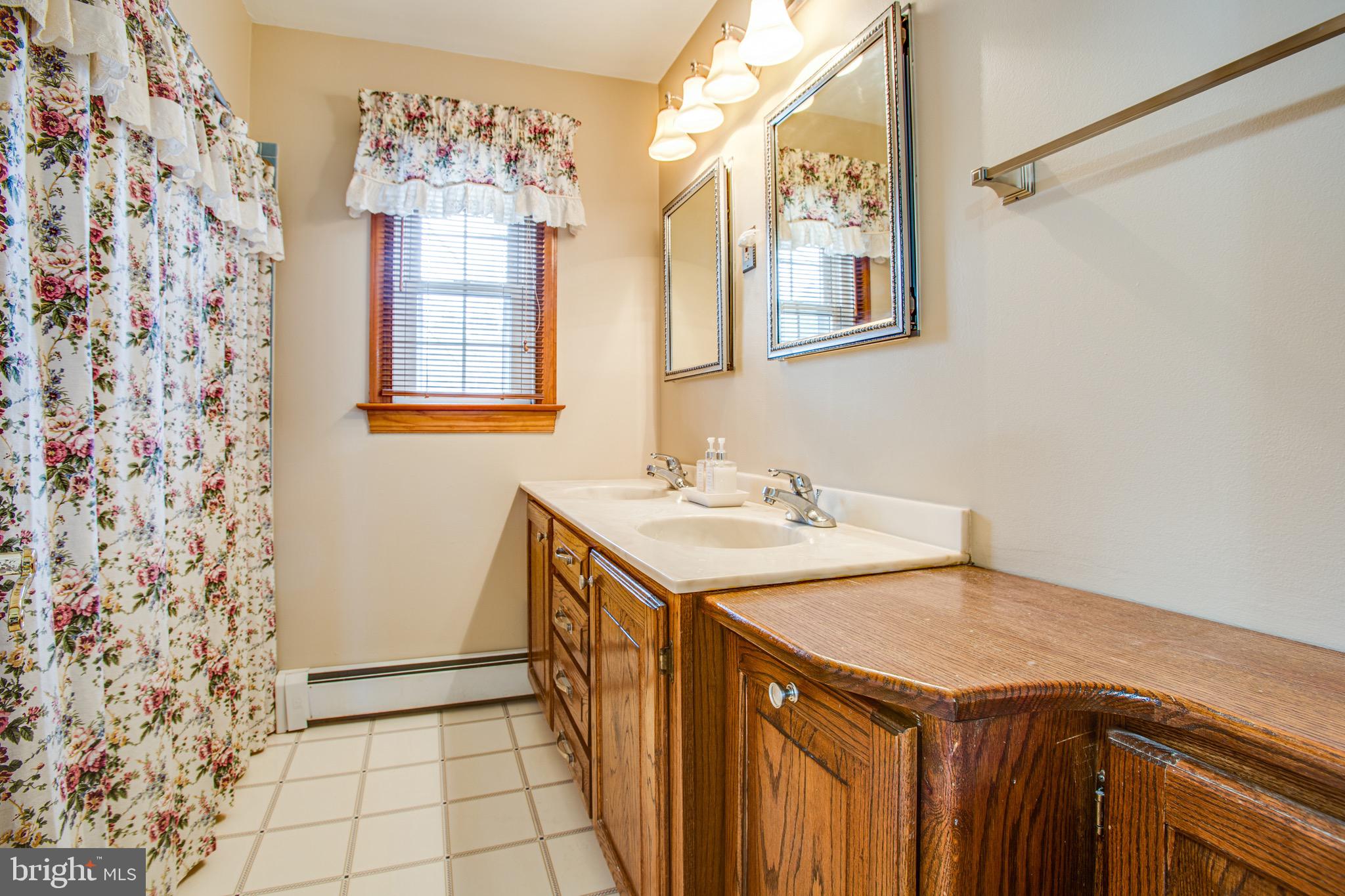 6273 Courthouse Road Spotsylvania, VA 22551 - Photo 21 of 36 Full bath with double vanity