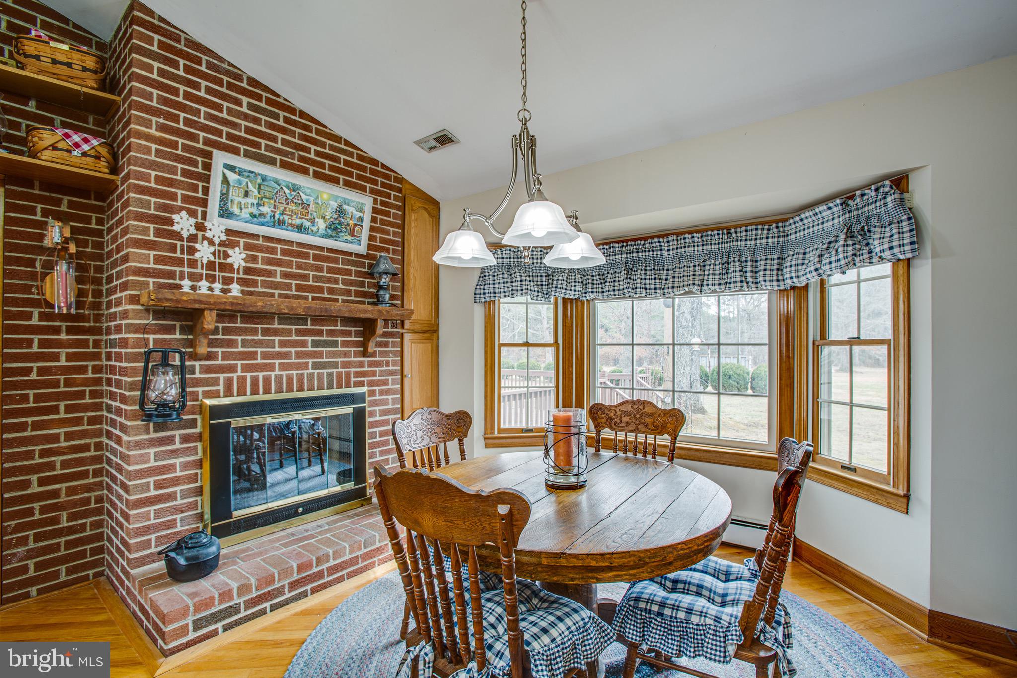 6273 Courthouse Road Spotsylvania, VA 22551 - Photo 9 of 36 Eat in kitchen with gorgeous fireplace