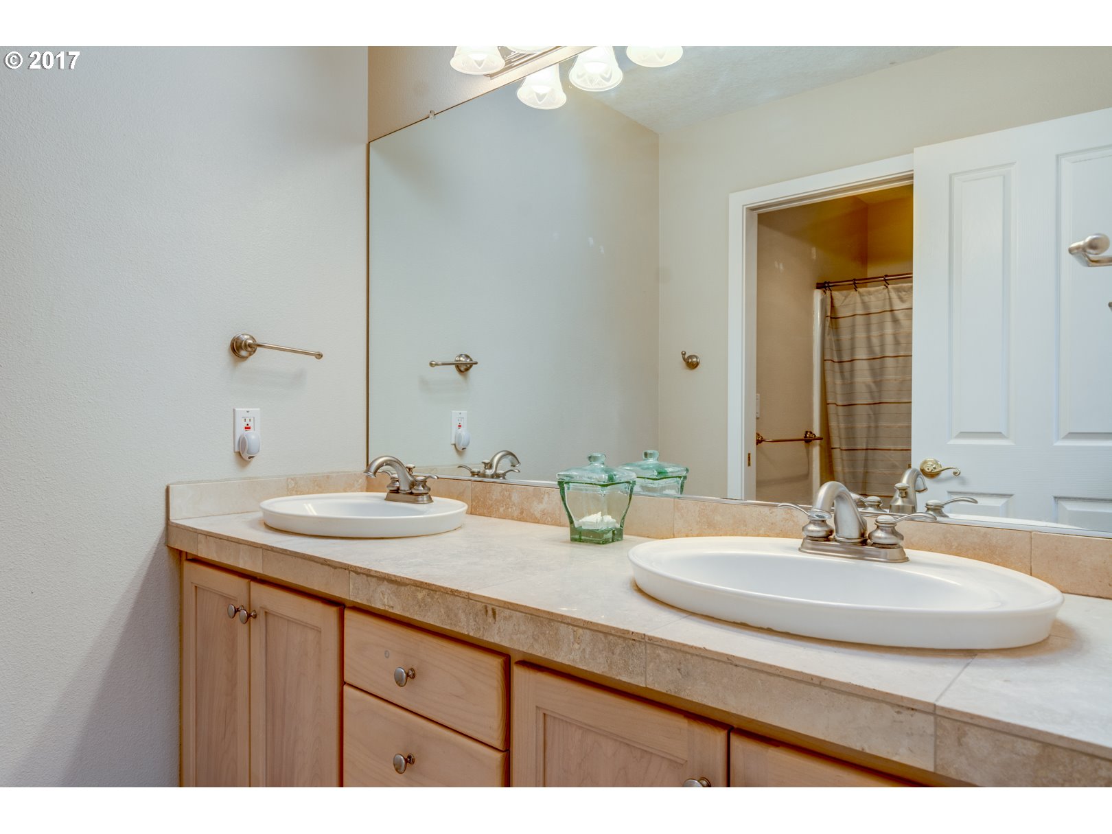 20732 Southwest Prindle Road Tualatin, OR 97062 - Photo 18 of 27 Gallery Image 18