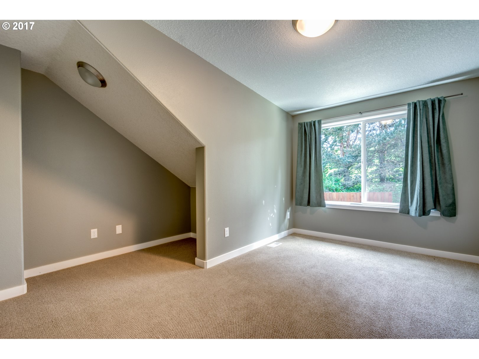 20732 Southwest Prindle Road Tualatin, OR 97062 - Photo 21 of 27 Gallery Image 21