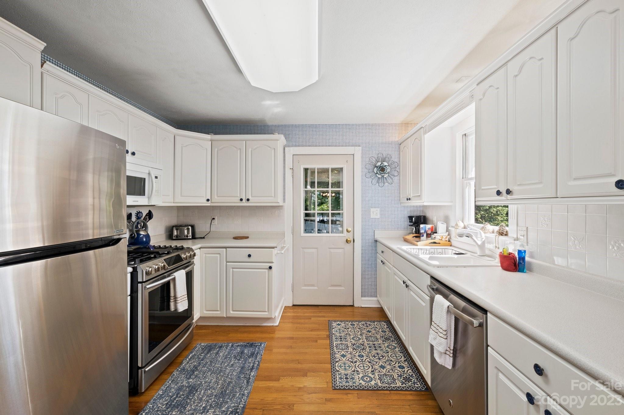 189 Laurel Road Arden, NC 28704 - Photo 17 of 43 Gallery Image 17
