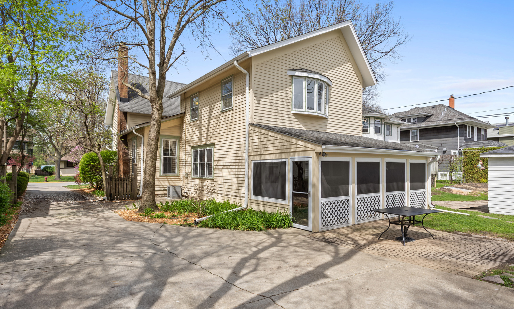 622 North Ridgeland Avenue Oak Park, IL 60302 - Photo 45 of 46