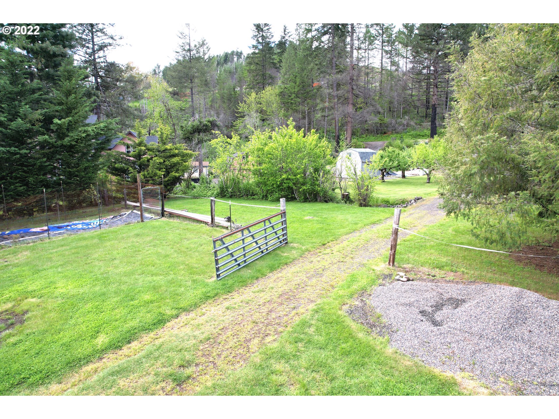 46014 North Gate Creek Road Vida, OR 97488 - Photo 21 of 32 Gallery Image 21
