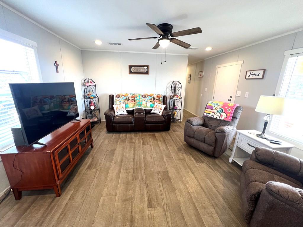 140 Teague Road Kerrville, TX 78028 - Photo 11 of 44