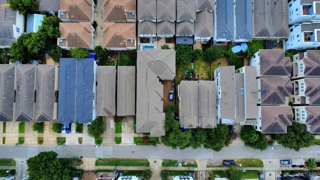 $2,600 | 5617 Kiam Street, Unit A, Houston, TX 77007