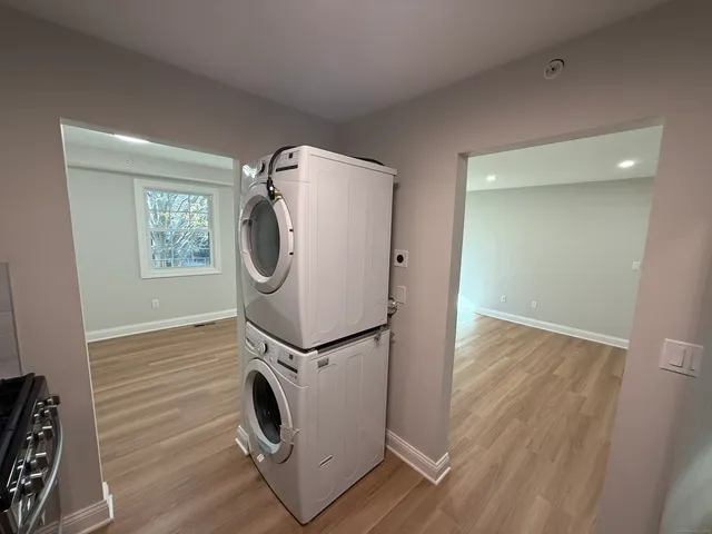 $2,000 | 50 Greenhouse Road, Unit 42A, Bridgeport, CT 06606