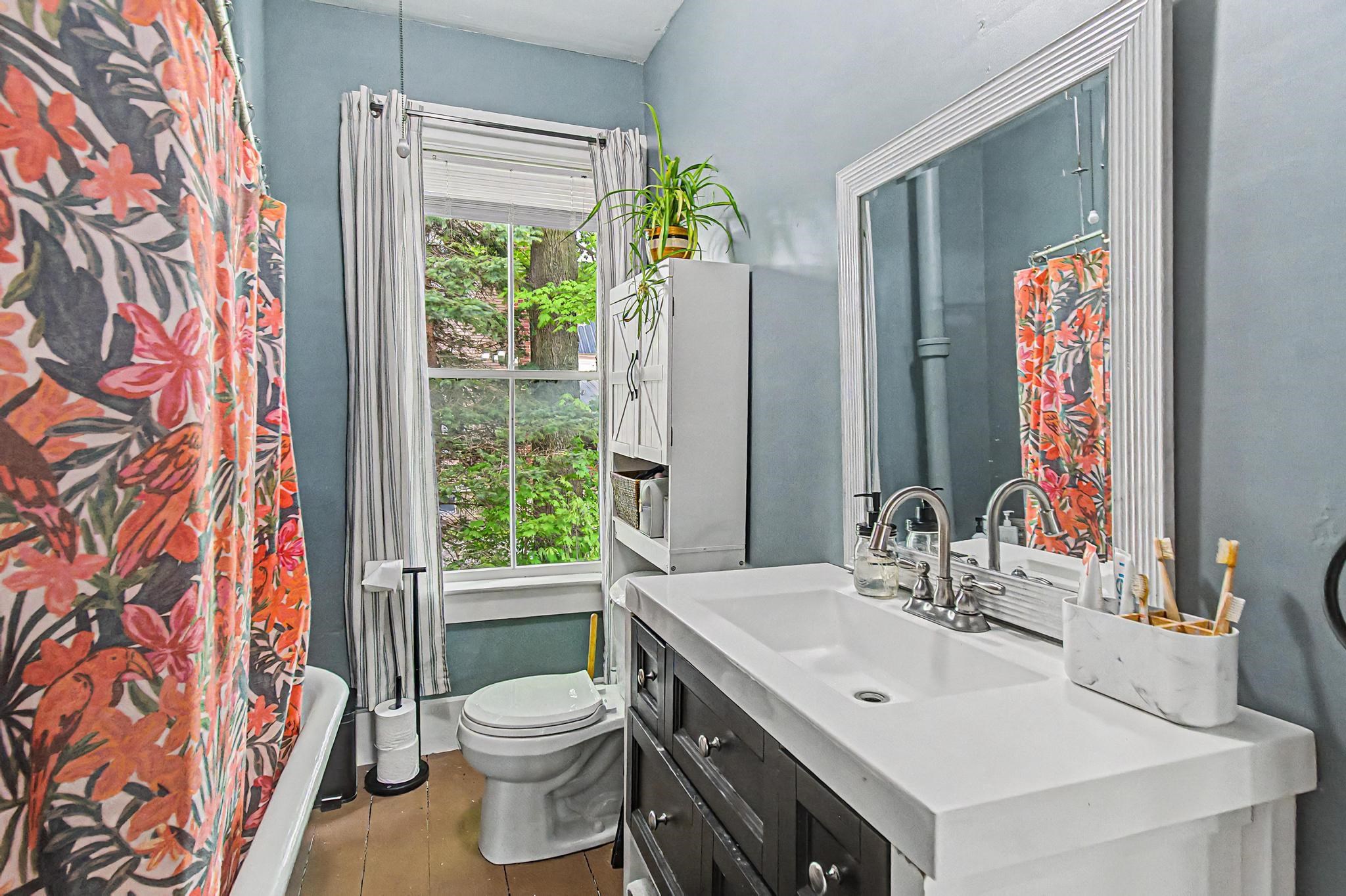 498 Montgomery Road Berkshire, VT 05447 - Photo 32 of 54