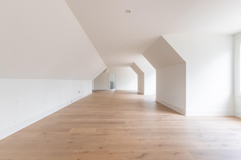 615 Hickory Flat Road Milton, GA 30004 - Photo 55 of 64 a view of a big room with closet and windows