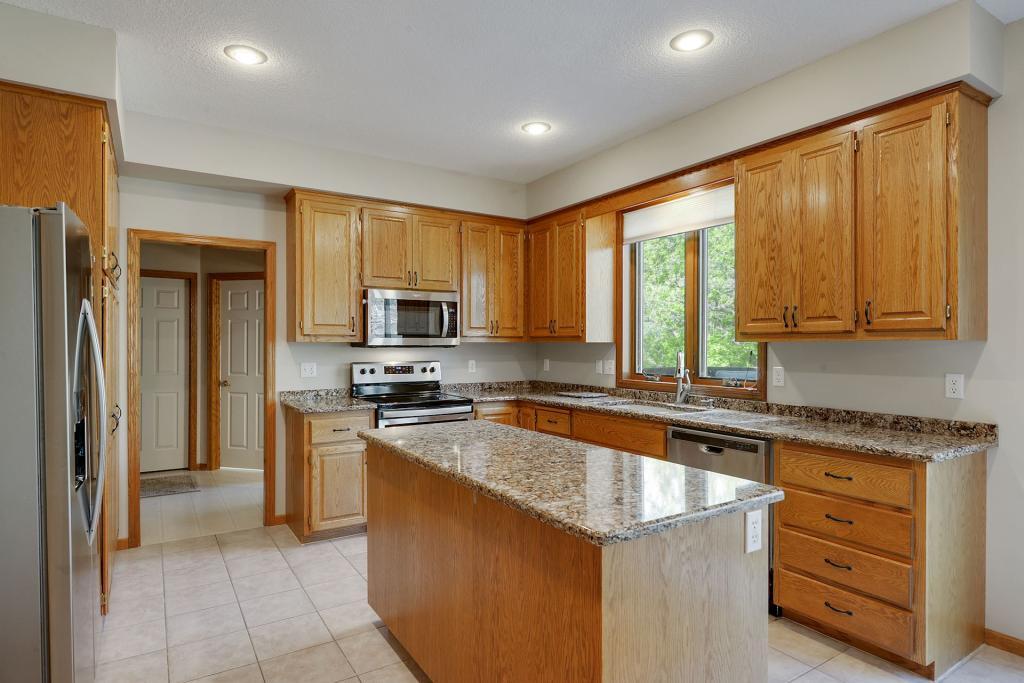 13823 Elkhart Road Apple Valley, MN 55124 - Photo 11 of 43 Gallery Image 11