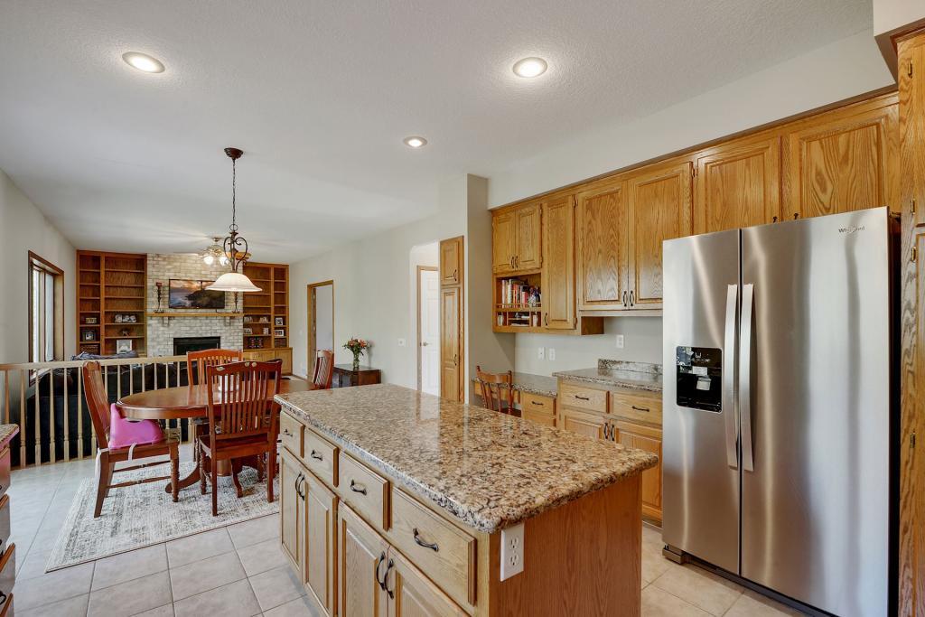 13823 Elkhart Road Apple Valley, MN 55124 - Photo 13 of 43 Gallery Image 13