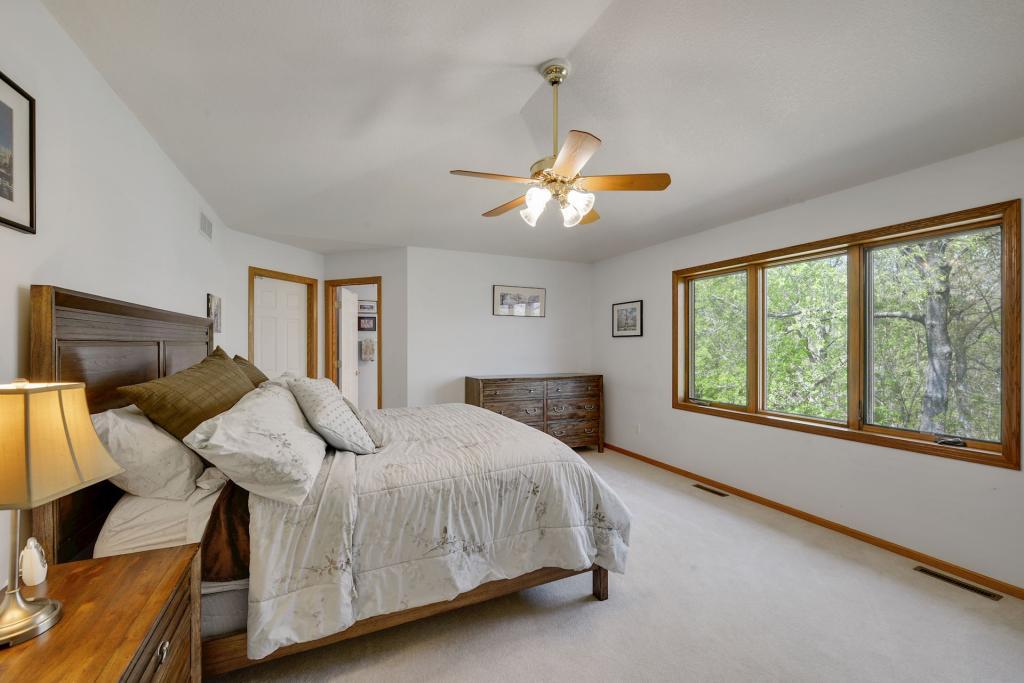 13823 Elkhart Road Apple Valley, MN 55124 - Photo 16 of 43 Gallery Image 16