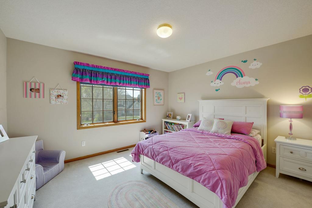 13823 Elkhart Road Apple Valley, MN 55124 - Photo 20 of 43 Gallery Image 20