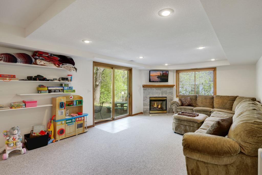 13823 Elkhart Road Apple Valley, MN 55124 - Photo 23 of 43 Gallery Image 23