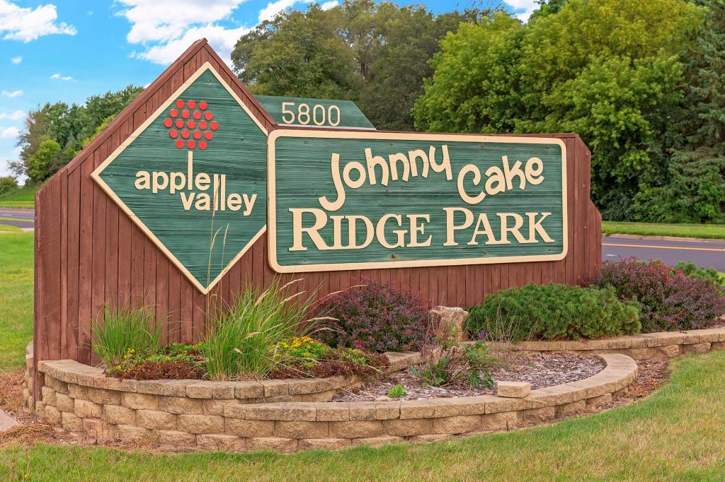 13823 Elkhart Road Apple Valley, MN 55124 - Photo 41 of 43 Gallery Image 41