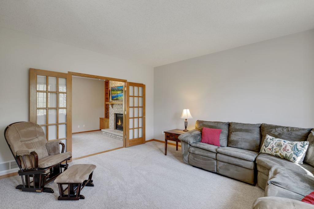 13823 Elkhart Road Apple Valley, MN 55124 - Photo 7 of 43 Gallery Image 7