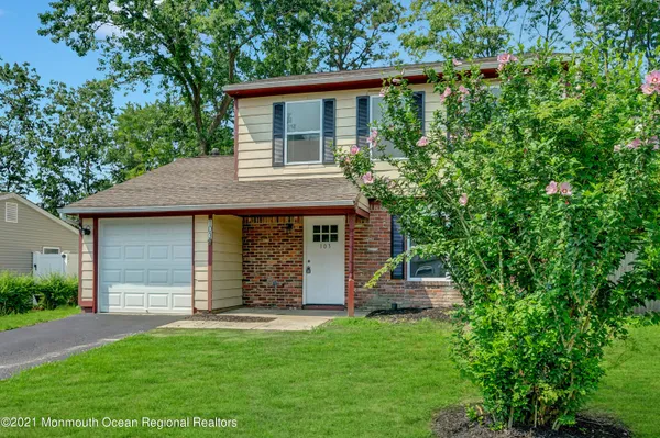 $2,595 | 103 Barnegat Boulevard, Barnegat, NJ 08005