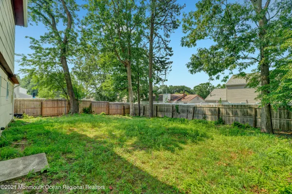 $2,595 | 103 Barnegat Boulevard, Barnegat, NJ 08005