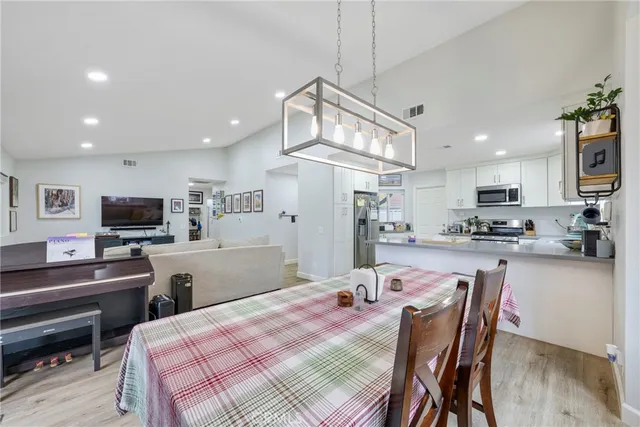 $589,900 | 5493 Conestoga Lane, Riverside, CA 92504