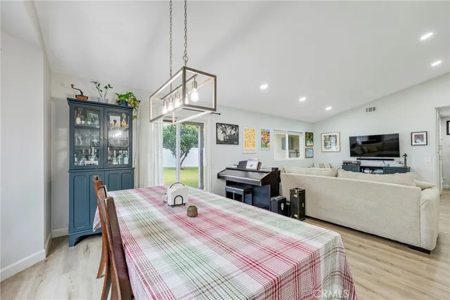 $589,900 | 5493 Conestoga Lane, Riverside, CA 92504