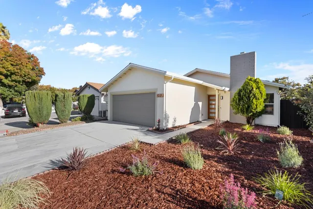 $998,000 | 262 Checkers Drive, San Jose, CA 95116