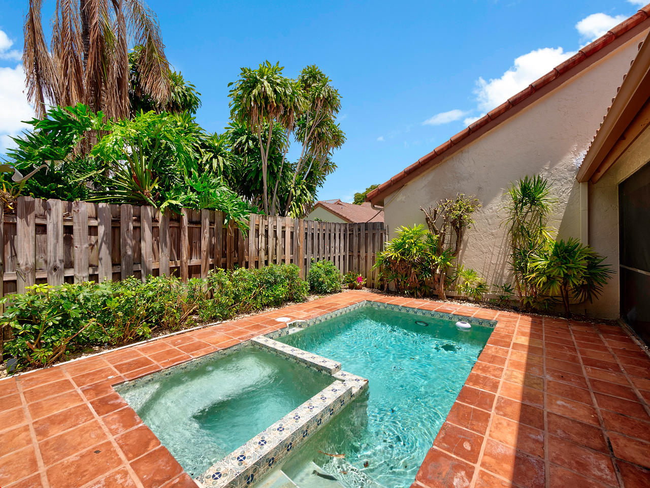 23283 Water Circle Boca Raton, FL 33486 - Photo 2 of 33 Pool and Spa