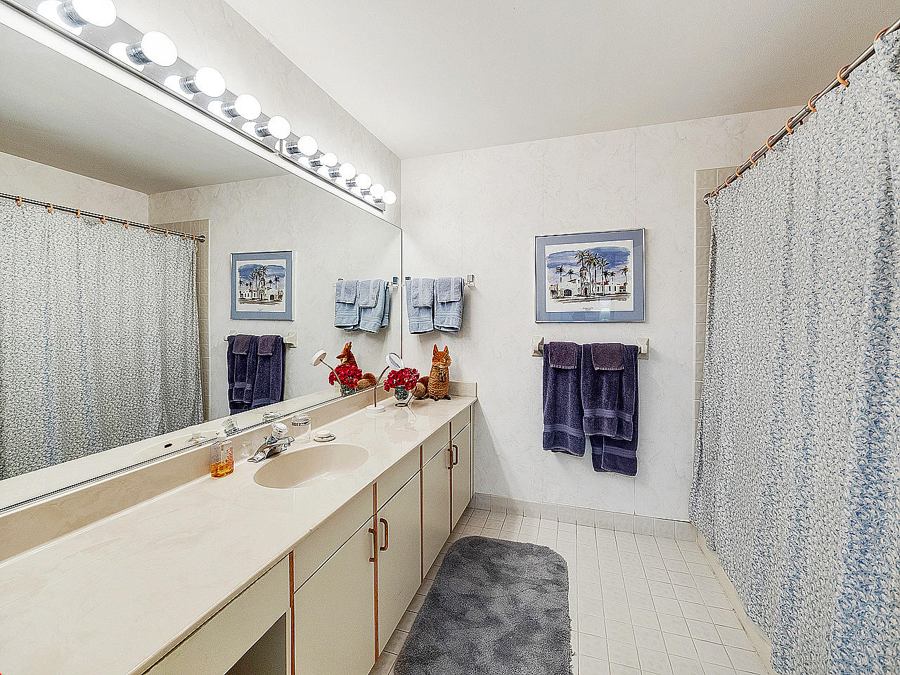 23283 Water Circle Boca Raton, FL 33486 - Photo 21 of 33 Second Bath