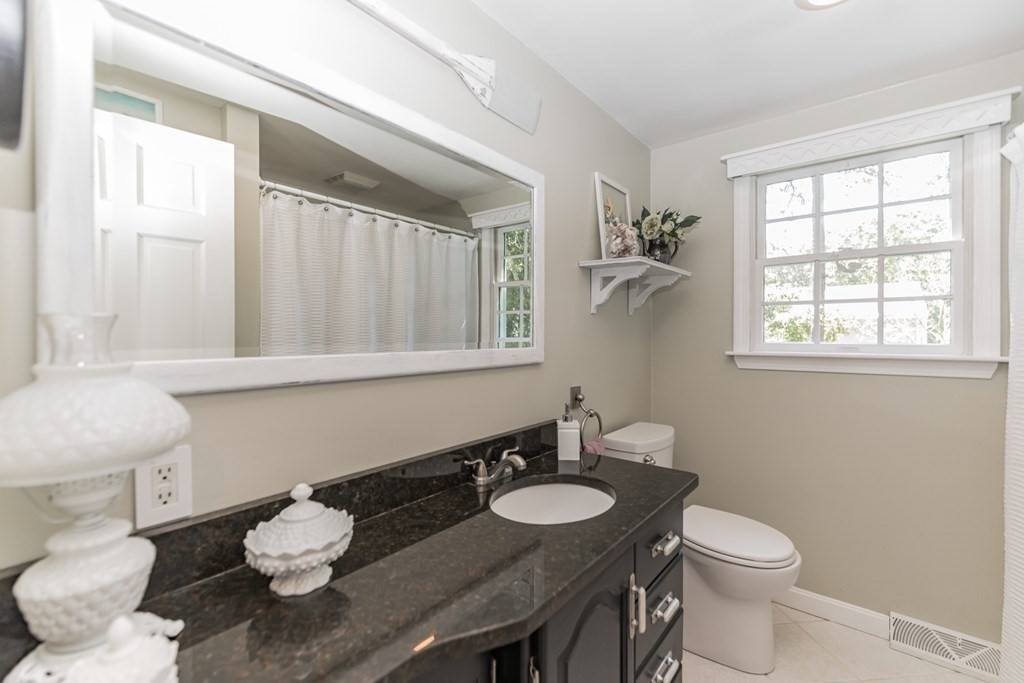 3 Robinhood Road Wareham, MA 02571 - Photo 15 of 35 Gallery Image 15