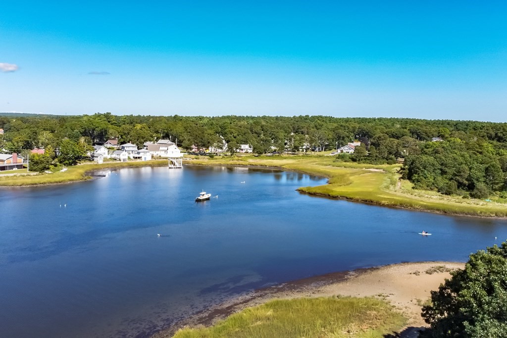 3 Robinhood Road Wareham, MA 02571 - Photo 31 of 35 Gallery Image 31