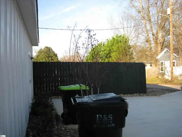 $1,099 | 1 Bollinger Street, Unit B, Pelzer, SC 29669