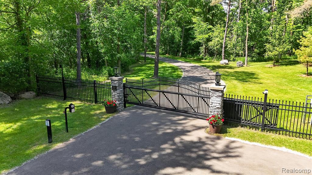 10500 West Grand River Road Fowlerville, MI 48836 - Photo 13 of 58