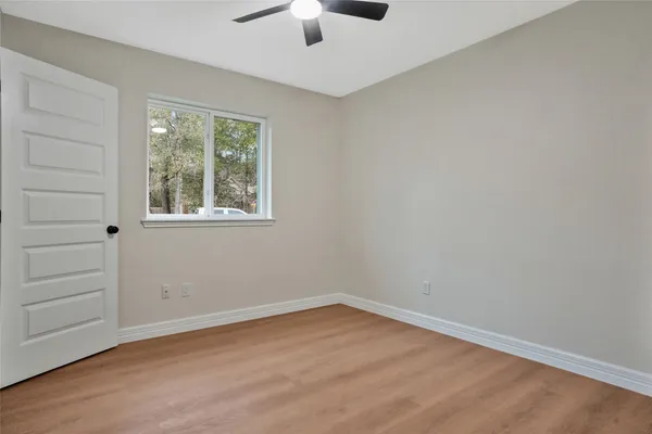 $425,000 | 3 Still Corner Place, Spring, TX 77381