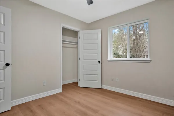 $425,000 | 3 Still Corner Place, Spring, TX 77381
