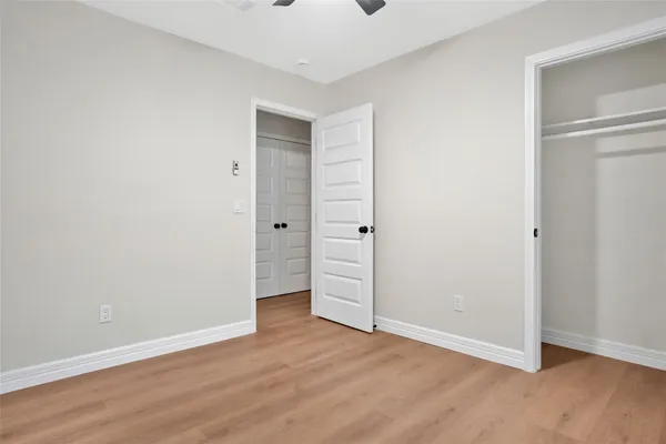 $425,000 | 3 Still Corner Place, Spring, TX 77381