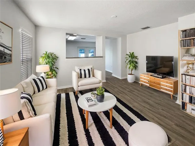 $289,000 | 5211 Mango Fruit Street, Seffner, FL 33584