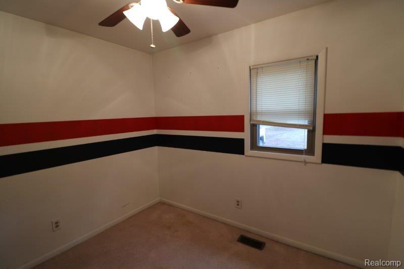 3525 Hannaman Road Columbiaville, MI 48421 - Photo 12 of 29 Gallery Image 12