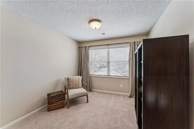 $620,000 | 7702 West 145th Terrace, Overland Park, KS 66223