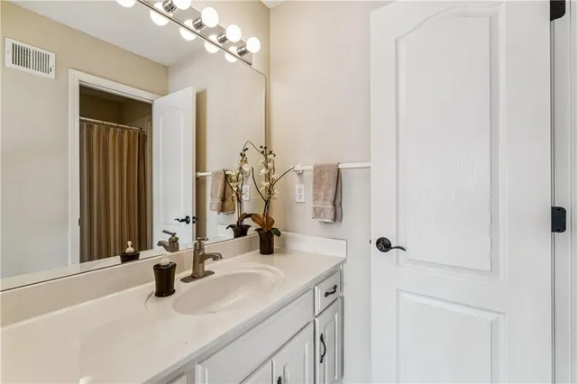 $620,000 | 7702 West 145th Terrace, Overland Park, KS 66223