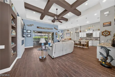 $1,200,000 | 1725 Southwest 52nd Terrace, Cape Coral, FL 33914