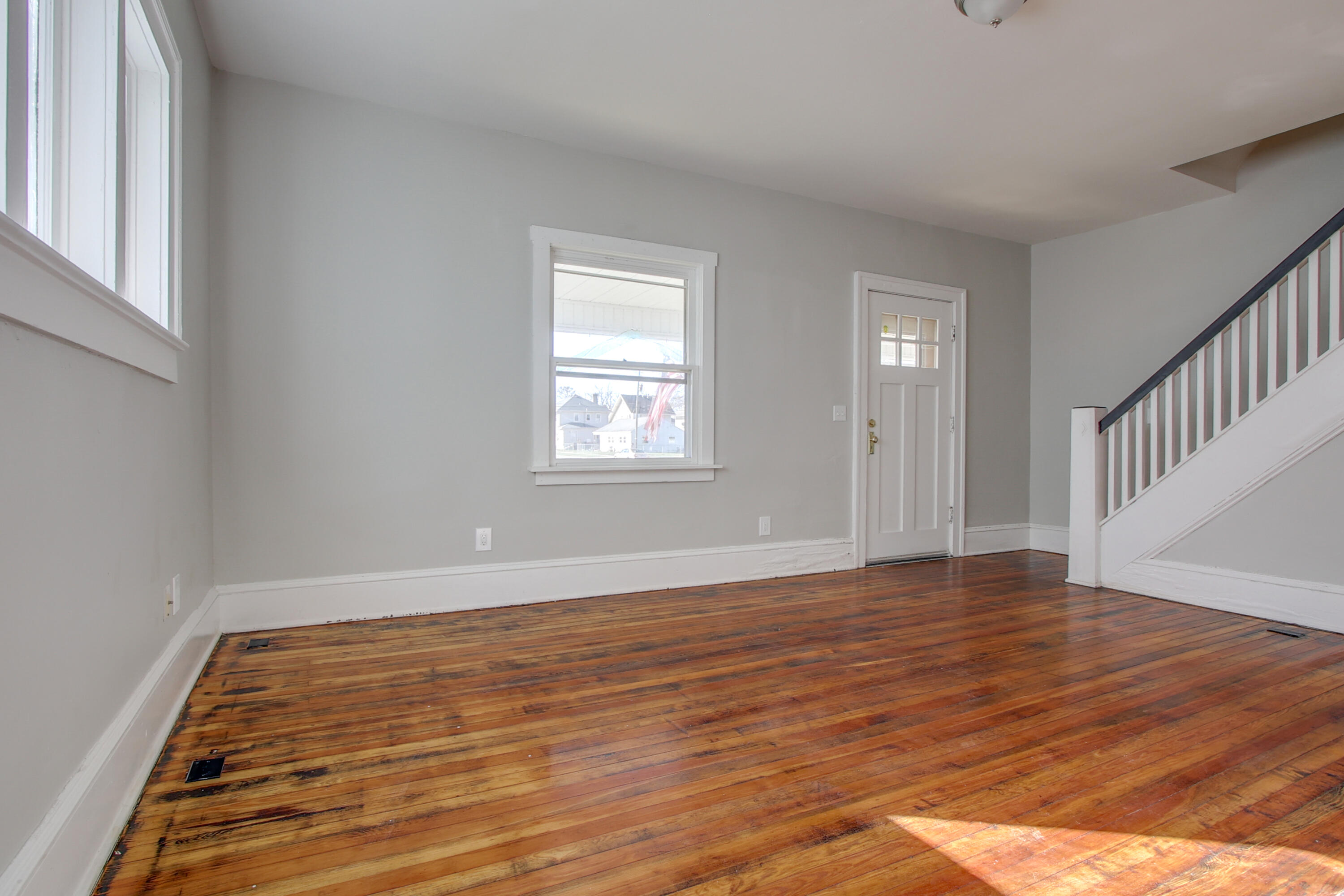 552 East Cecil Street Springfield, OH 45503 - Photo 32 of 55 554 E Cecil (10)