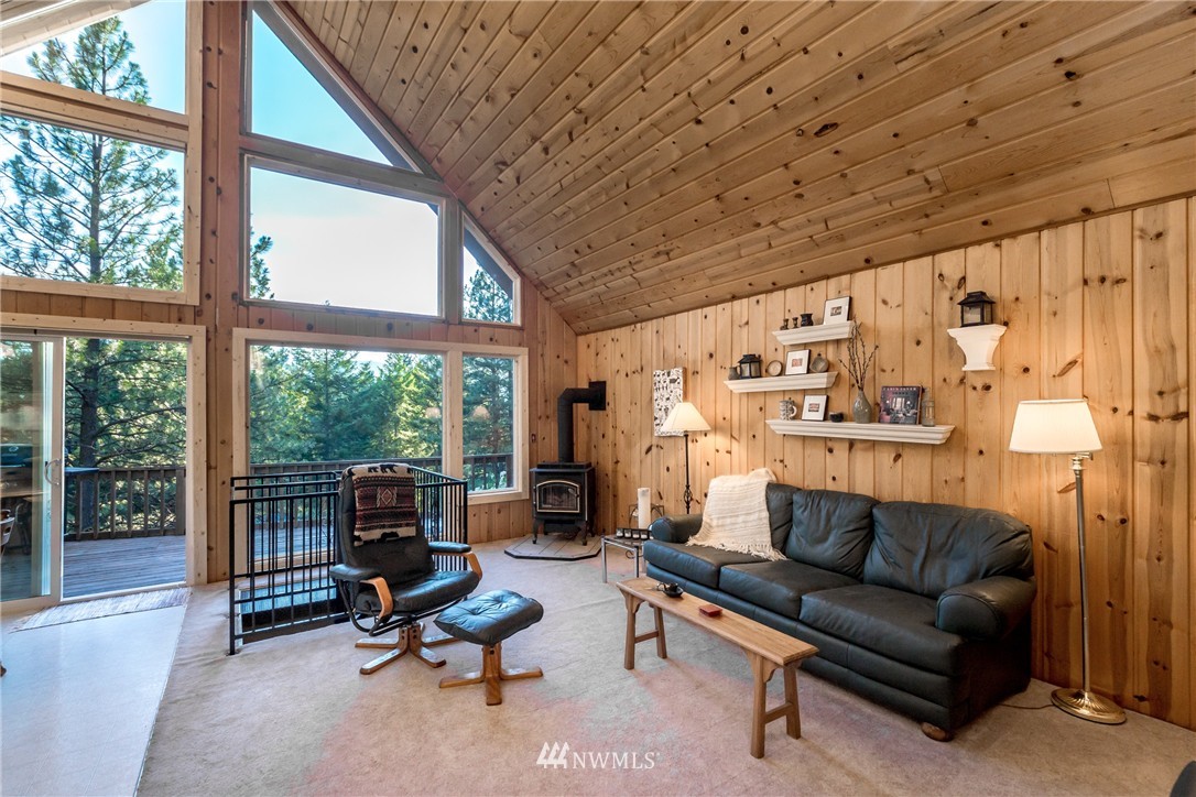 151 Tom Write Road Ronald, WA 98940 - Photo 3 of 25 Gallery Image 3