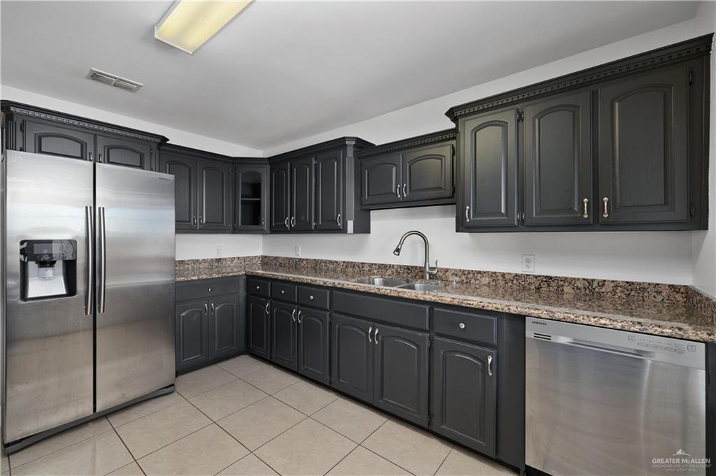 116 Santa Elena Lane Rio Grande City, TX 78582 - Photo 5 of 17