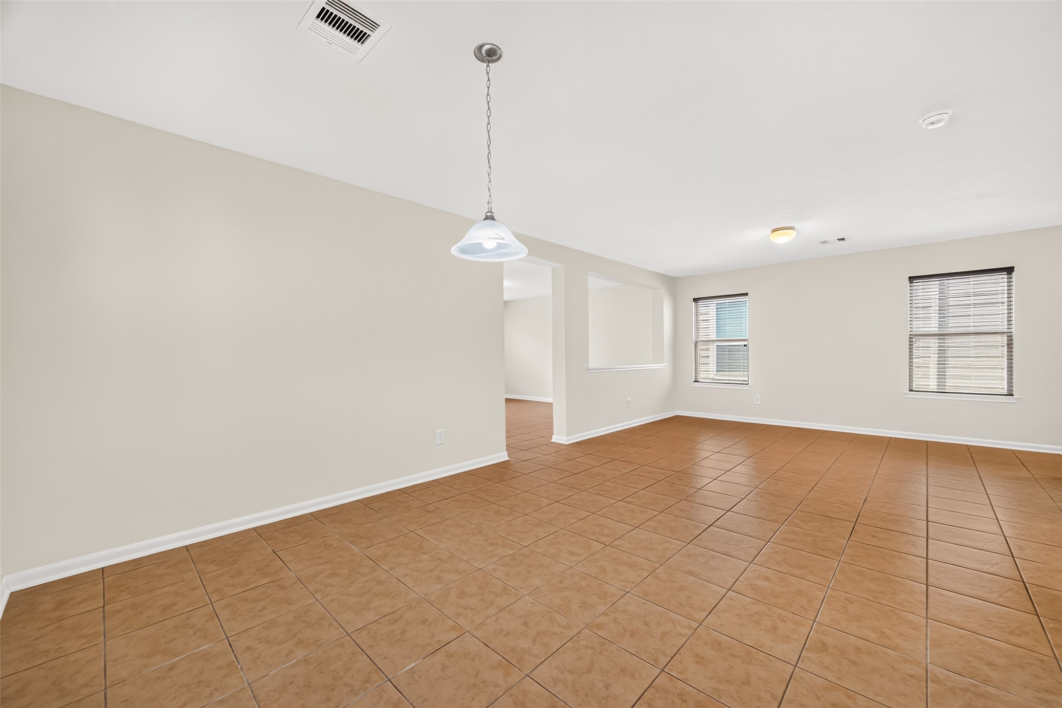 19335 Riley Espen Court Houston, TX 77073 - Photo 12 of 42 Gallery Image 12